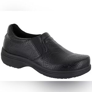 NWT Easy Works Lyndee Black Tooled Slip Resistant Clogs Size 11